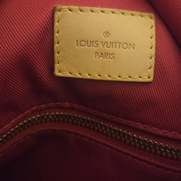 AUTHENTIC LOUIS VUITTON Classic Monogram in Brown and Tan GRACEFUL MM - Picture 5 of 17